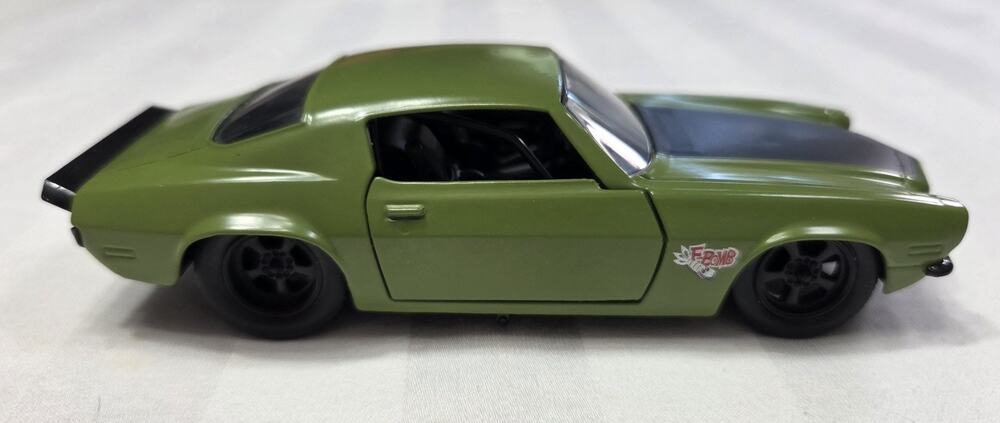 DOM'S 1973 CHEVROLET CAMARO F-BOMB GREEN FAST & FURIOUS 1/32 DIECAST JADA 99521 - Picture 1 of 10